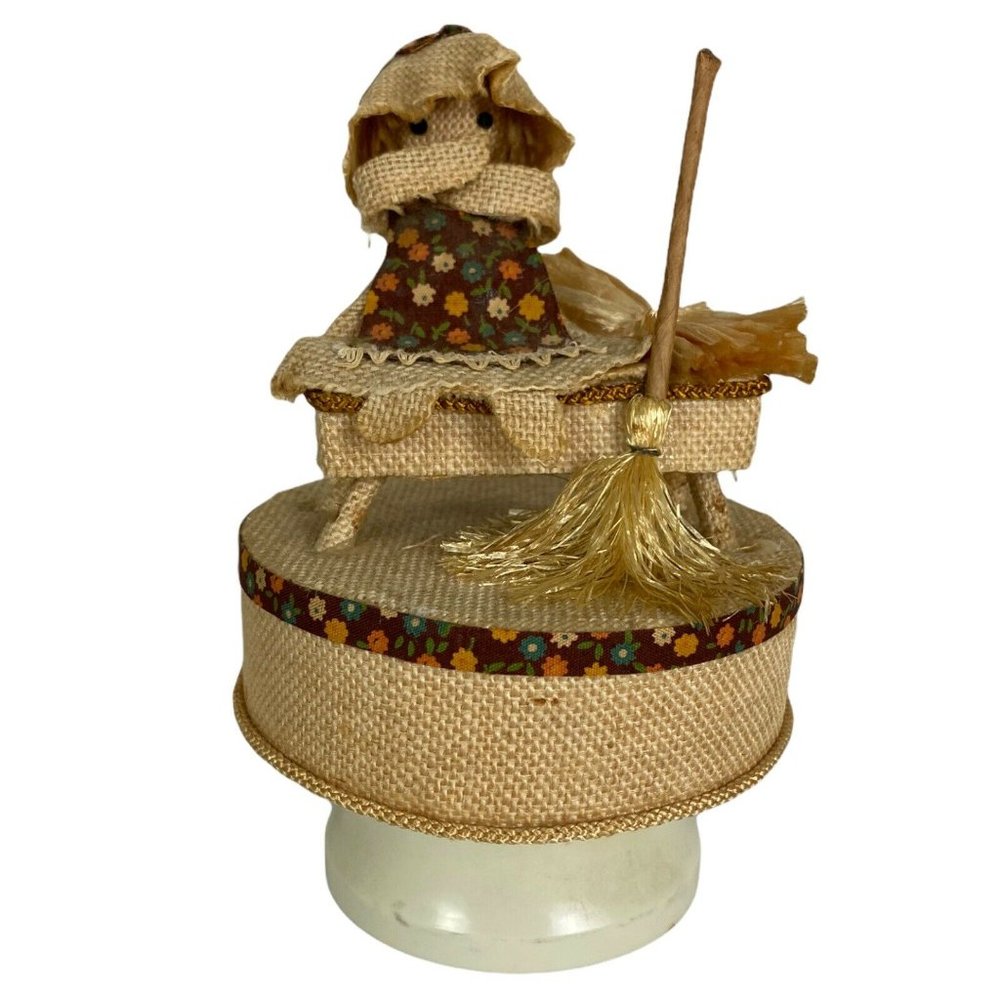 VTG Music Box with Girl Sitting on Bench Straw Broom Berlap Dress Sankyo Japan